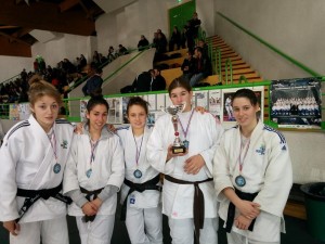 Equipe Féminine aux Championnats du VDM cadets 2013