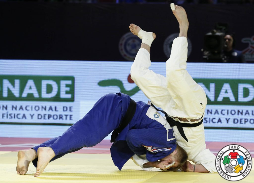 Axel Clerget contre Mihael Zgank au Master de Guadalajara - Crédit : © IJF Media by G. Sabau