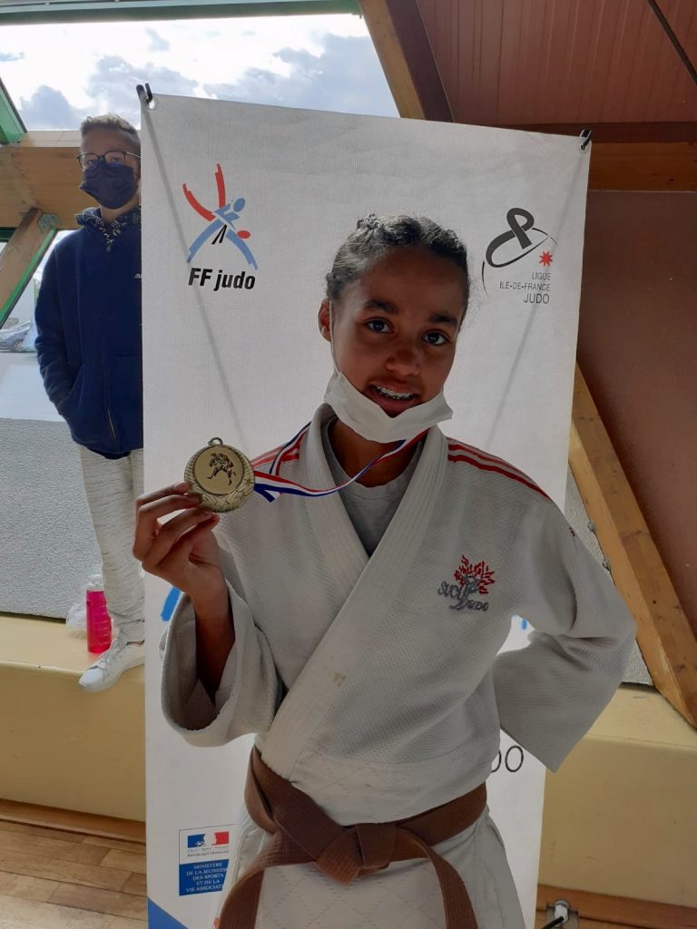 Coupe 94 minimes 2020